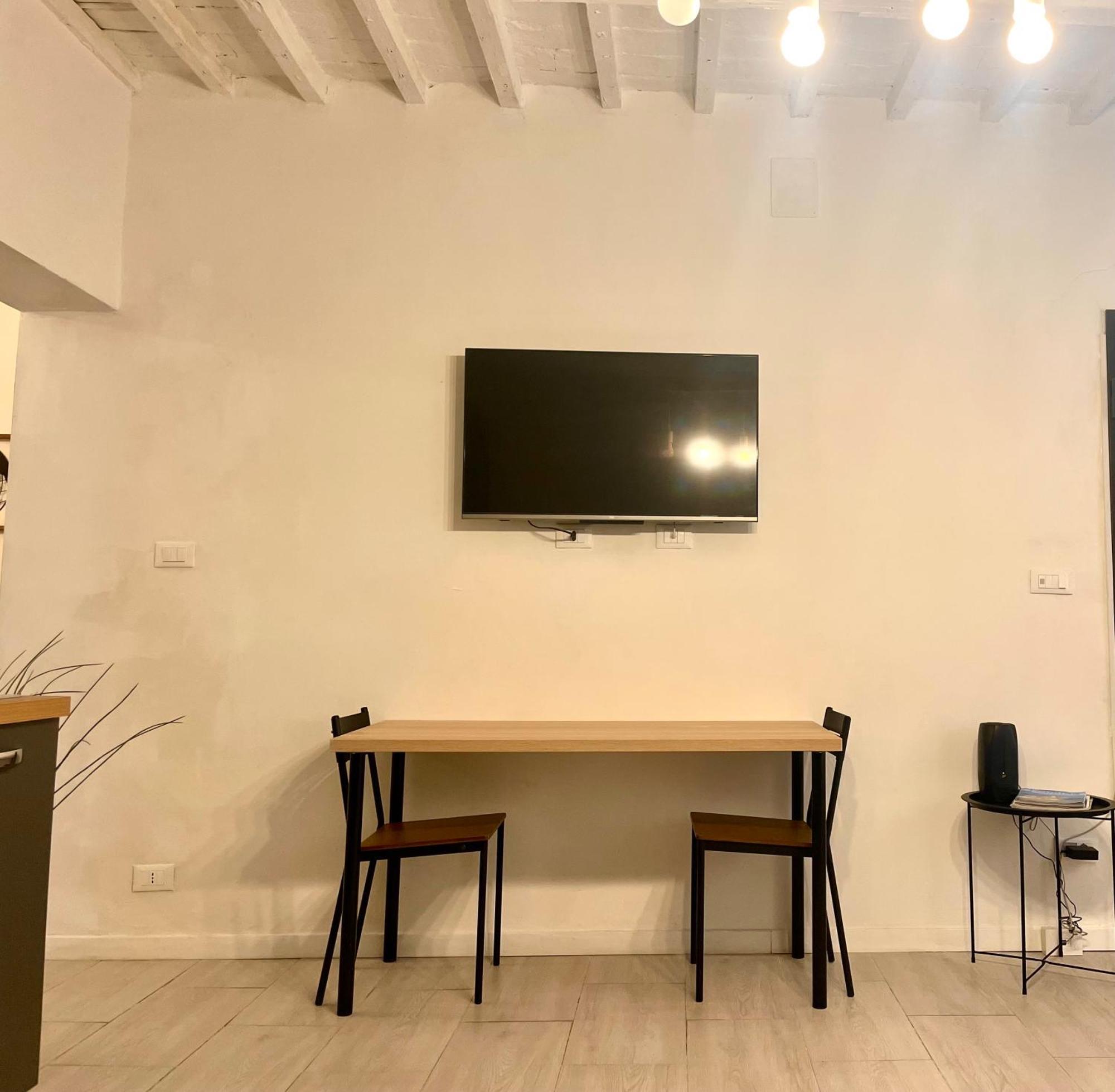New Apartment 2 Minute From The Port Livorno Kültér fotó